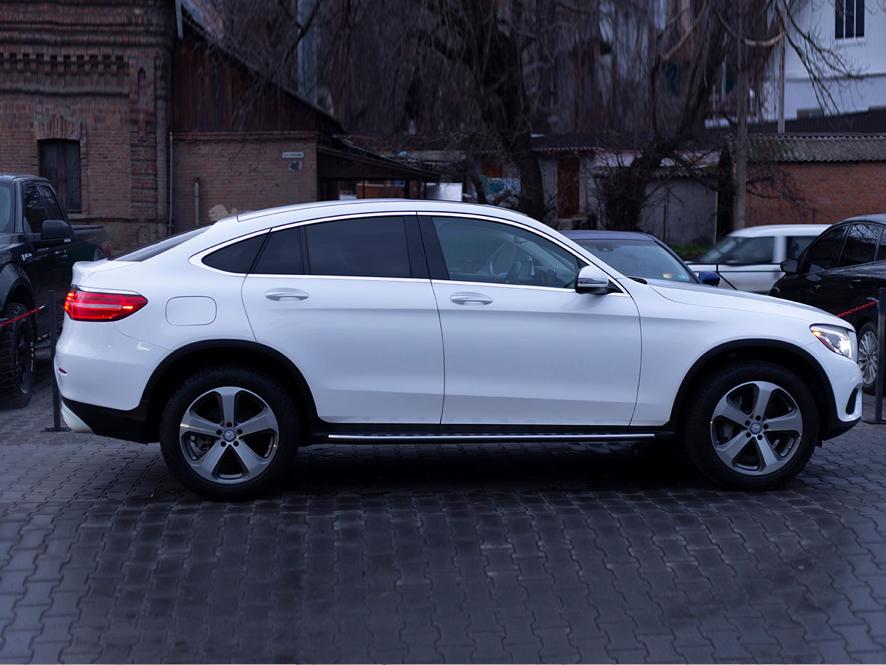 mercedez glc300