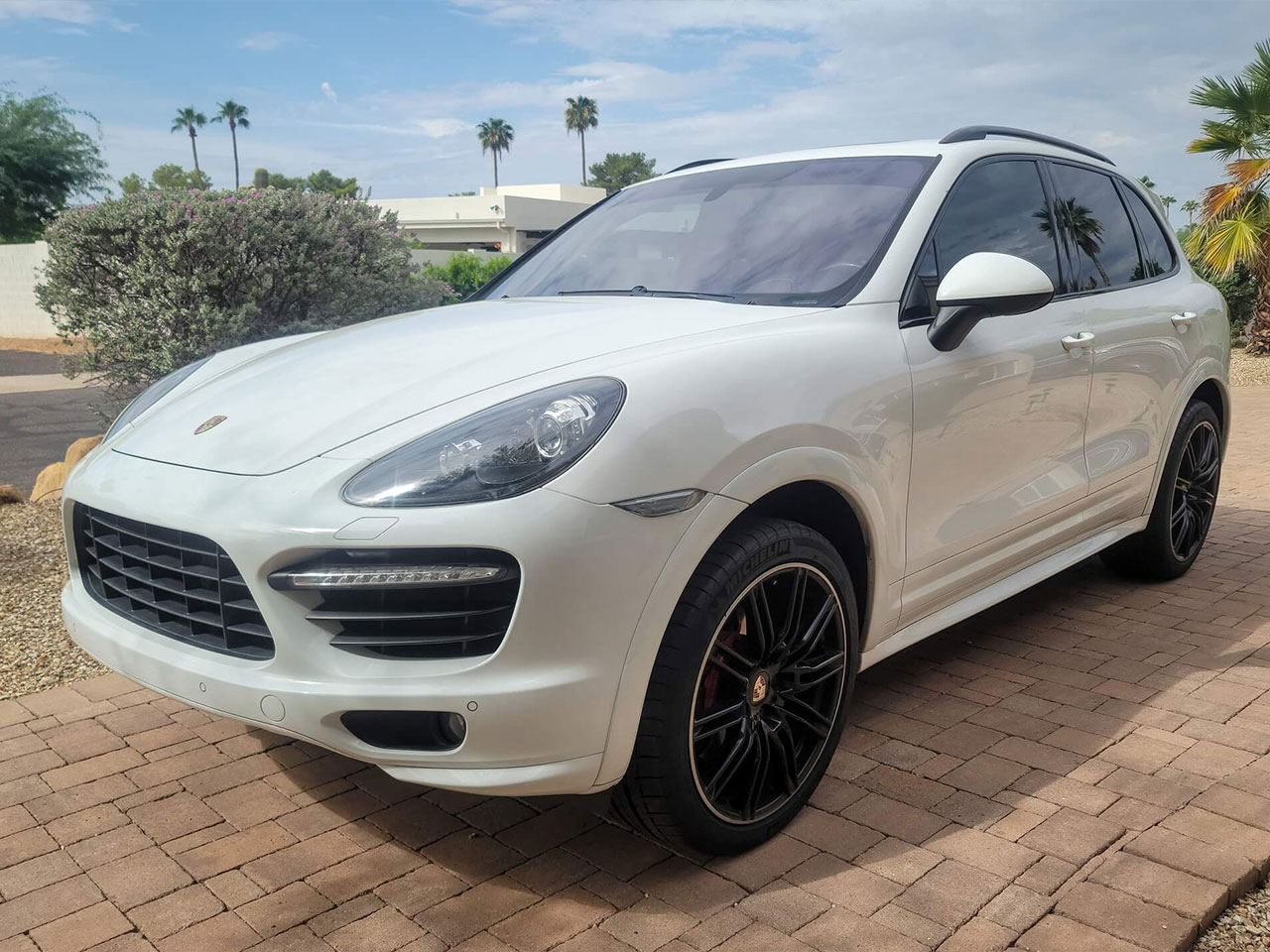 porsche cayenne